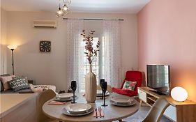 Tres Jolie - Stylish Cityheart Apartment