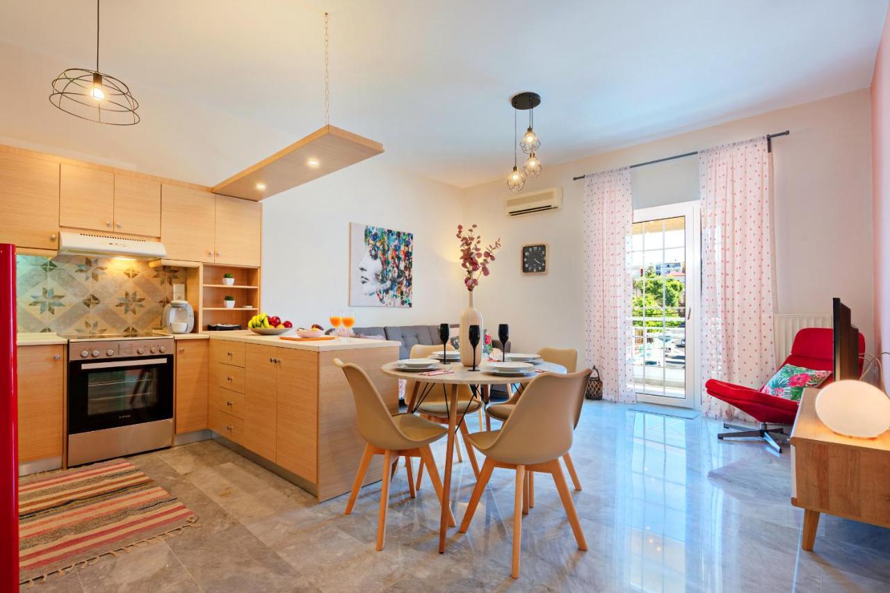 Tres Jolie - Stylish Cityheart Apartment Réthymnon Extérieur photo
